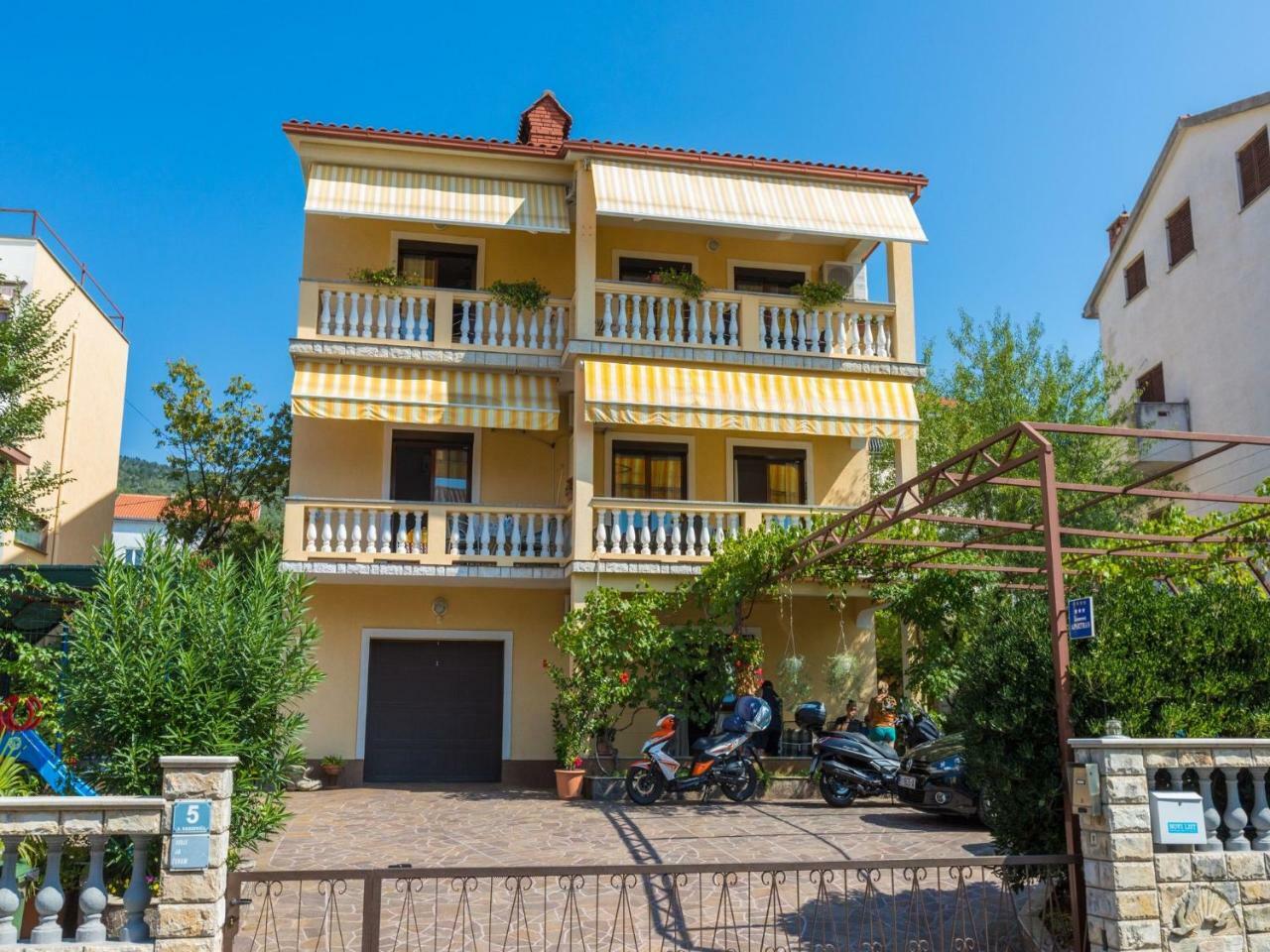 Apartment Nevelina Selce Exterior foto